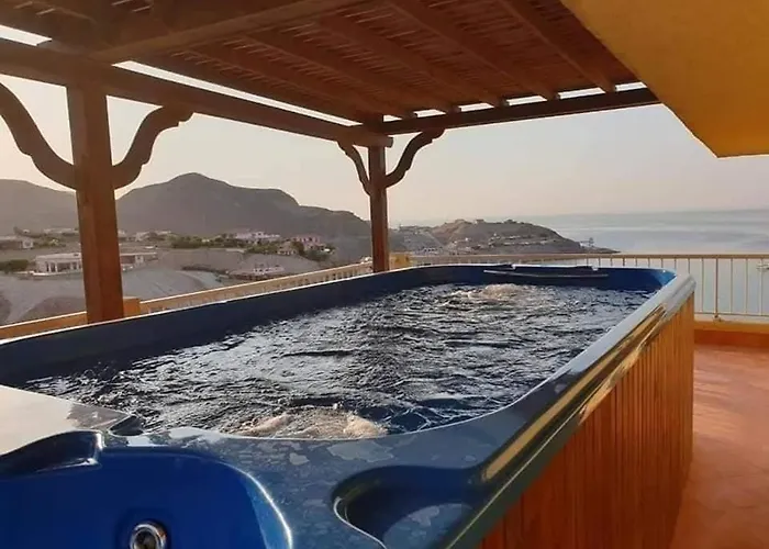 Villa بورتو السخنة *